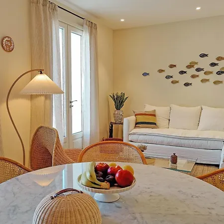 Luxury Duplex In Tropez Apartmán